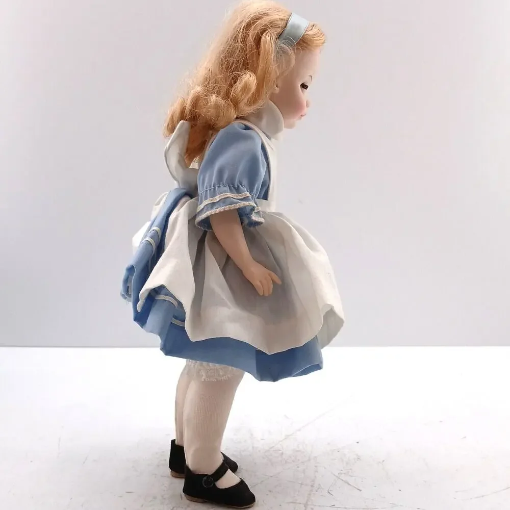 Madame Alexander Alice In Wonderland #1552 Vintage Collectable Doll